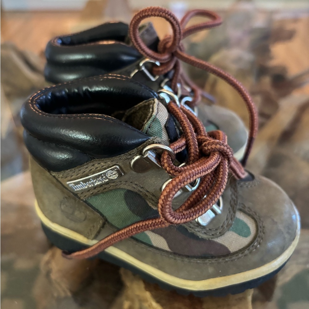 Sz 2 Toddler Camo + Black Leather Timberland Boots